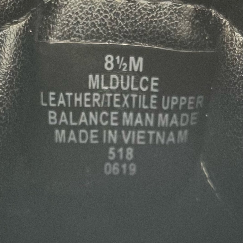 Marc Fisher Dulce Quilted Patent Black Leather High Top Sneaker/Boot- Size 8.5 - Picture 10 of 10